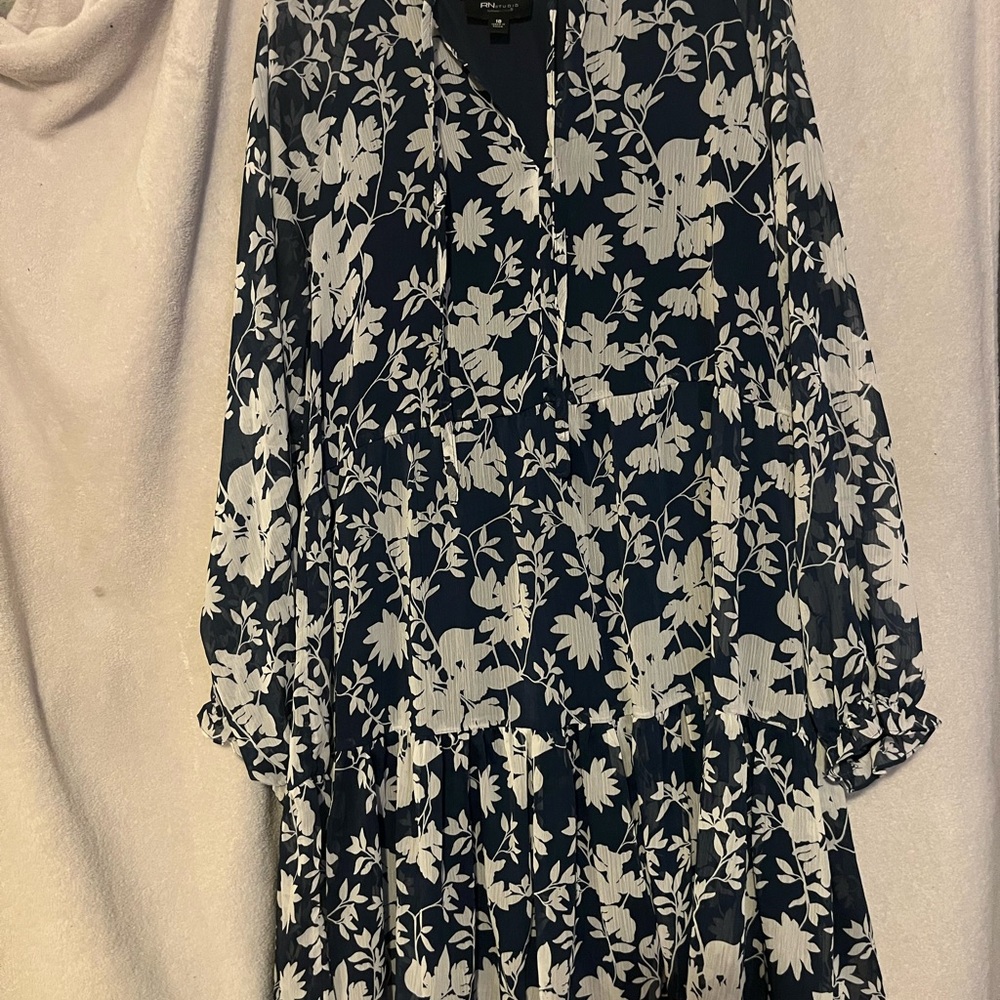 Blue and white long sleeve dress, size 18